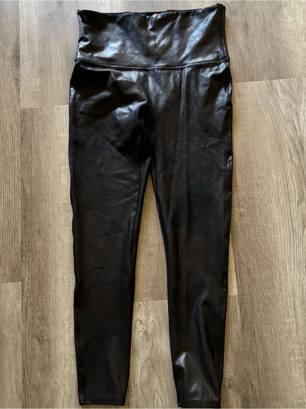 Spanx Women's black faux leather leggings,high-rise waist for tummy control